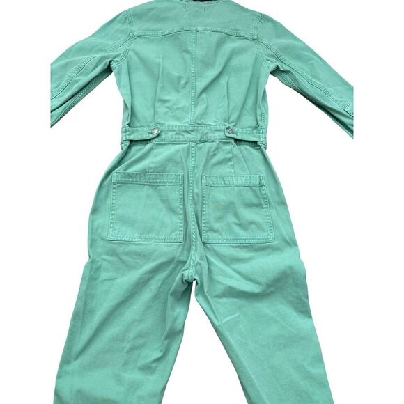 WOMEN'S SMALL MADEWELL GARMENT DYED RELAXED COVERALL JUMPSUIT IN PALE EVERGREEN - Picture 11 of 13